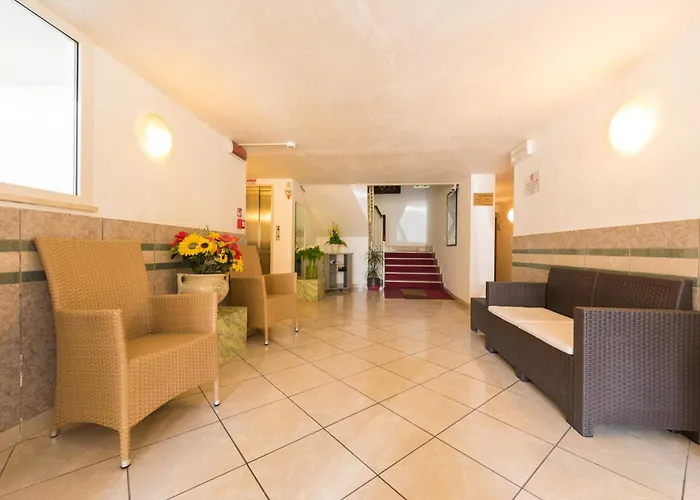 Hotel Pacific