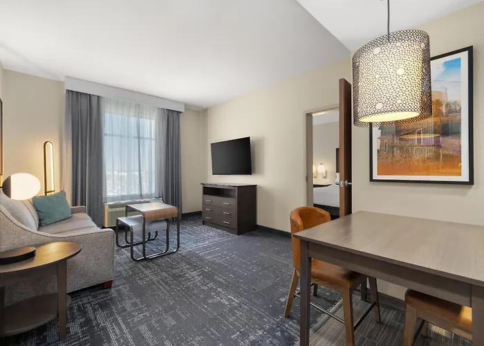 Homewood Suites By Hilton /Sw Mall Area