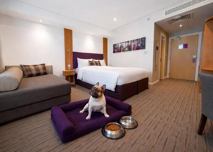 Premier Inn Dubai Al Jaddaf - An Emirates Group Company