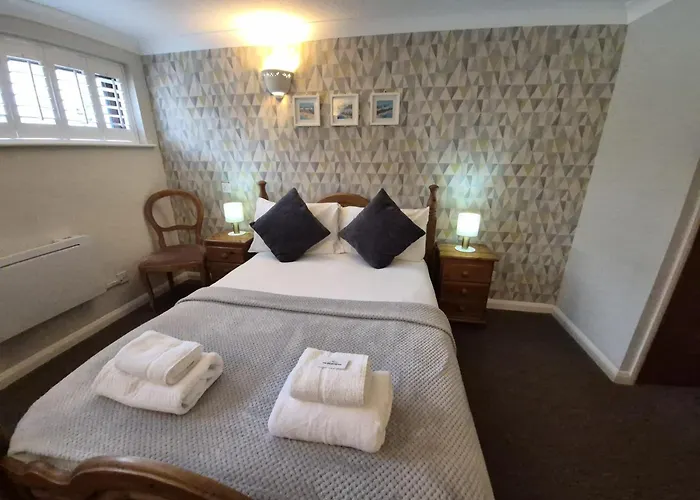 The Heath Inn