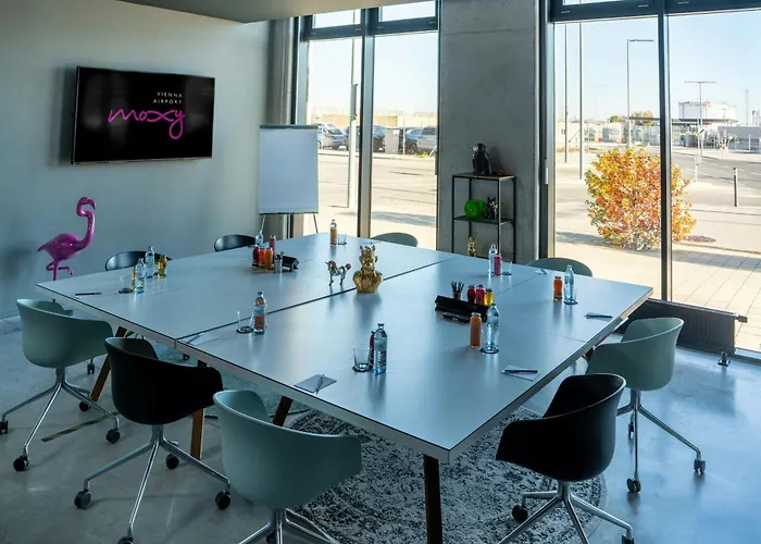 Hotel MOXY Vienna Airport Schwechat