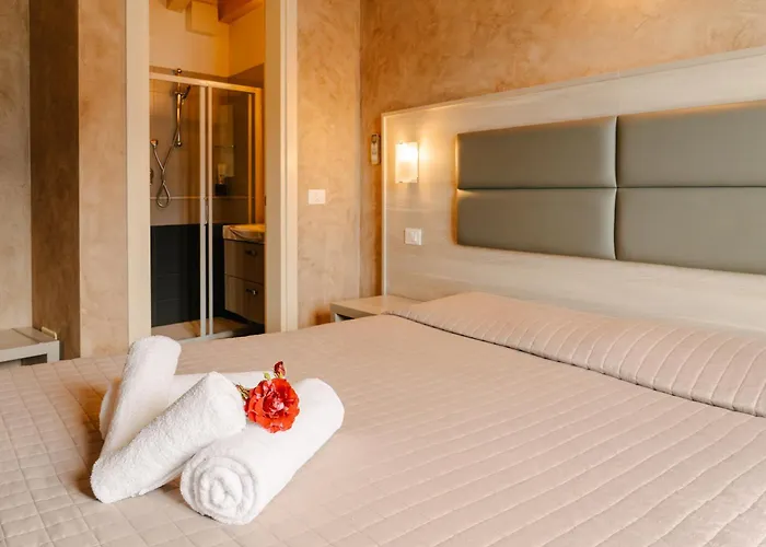 Hotel Miralago