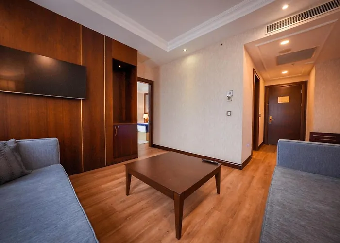Wellborn Luxury Hotel