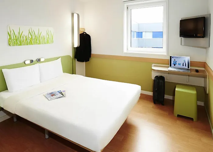 ibis budget Marne la Vallée Saint-Thibault-des-Vignes