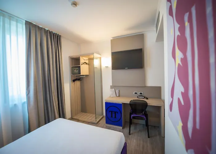 Hotel Omnia