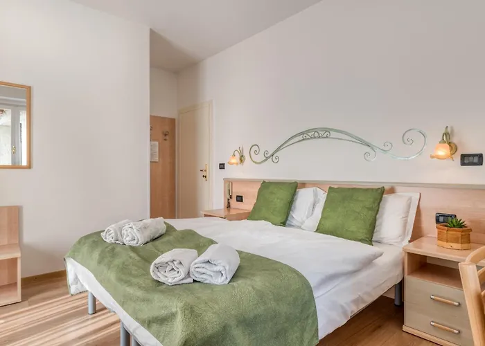 Albergo Alla Costa Bezzecca