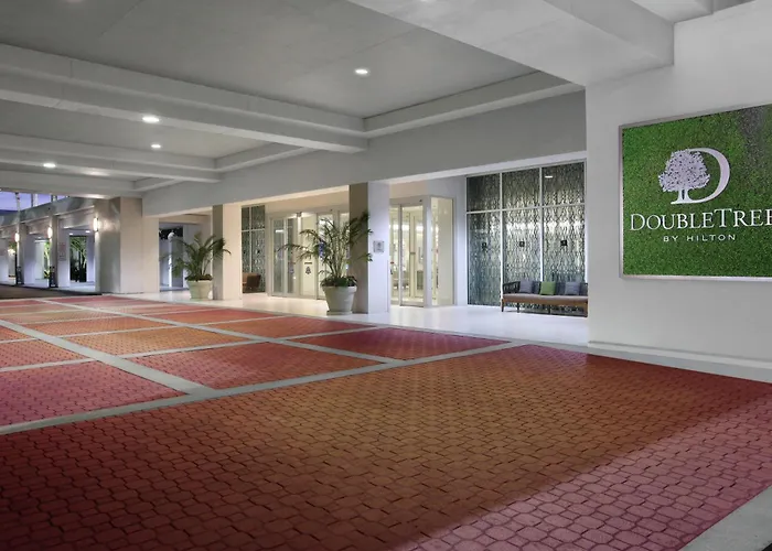 Doubletree By Hilton At The Entrance To Universal