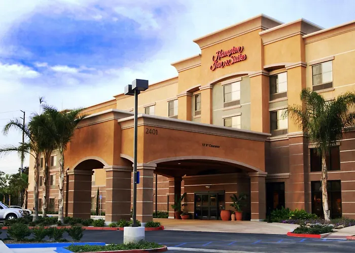 Hampton Inn & Suites Seal Beach