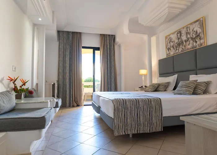 Cesar Thalasso (Adults Only)
