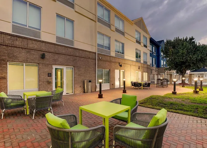 Hilton Garden Inn Fort Worth/Fossil Creek