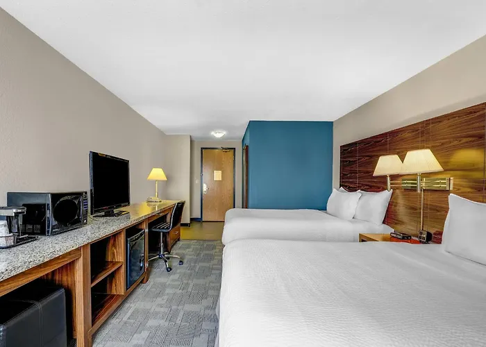 Days Inn By Wyndham Red Deer