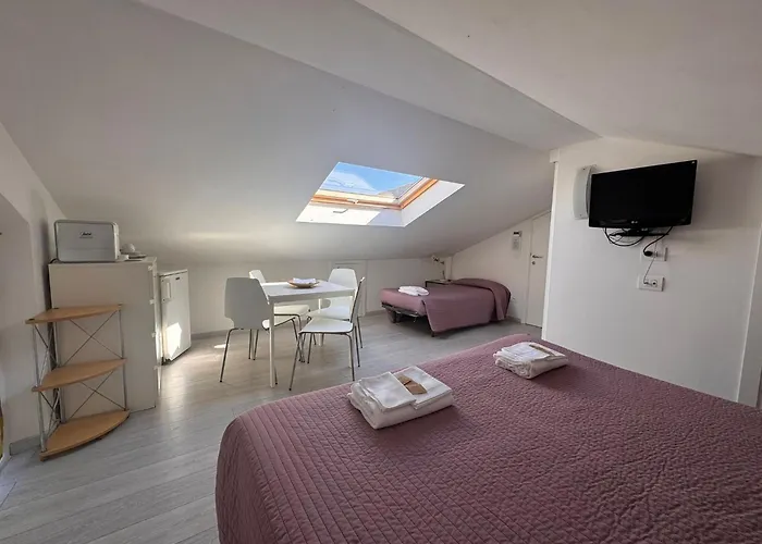 B&B Residenza Leonardo Falconara Marittima