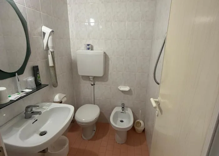 Hotel Rivamare Room Only And Free Coffee Room Cervia