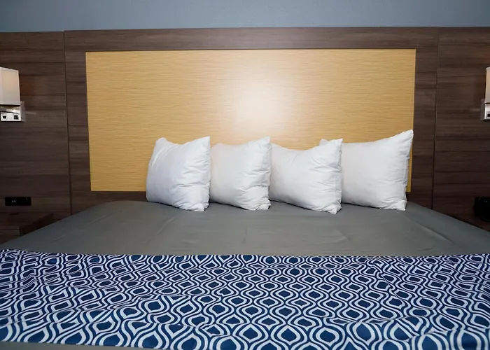 Legacy Inn - Gallatin