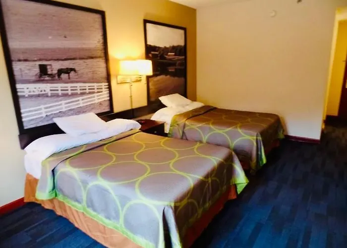Super 8 By Wyndham New Castle