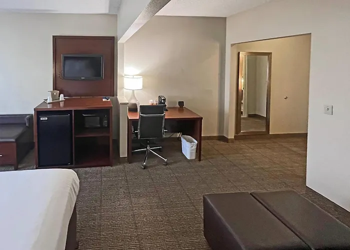 Comfort Suites Peoria Sports Complex