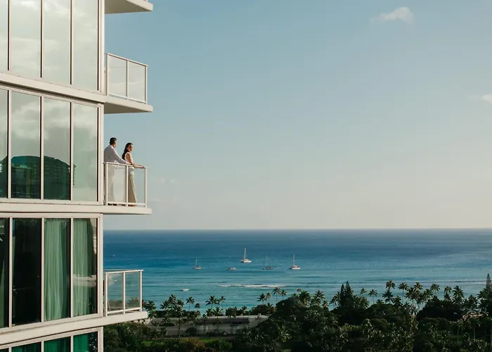 Ritz-Carlton Residences, Waikiki Beach