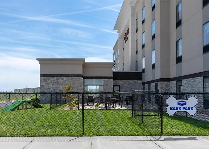 Hampton Inn