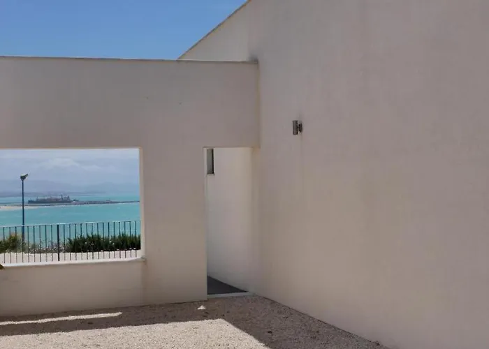 Villa Martorana, Camere e Appartamenti