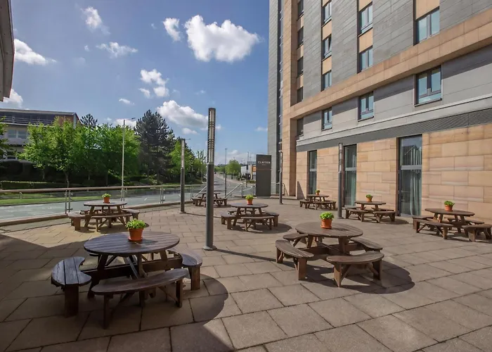 Clayton Hotel, Leeds