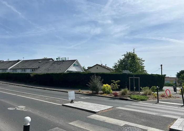 Brit Hotel Confort Orly Morangis