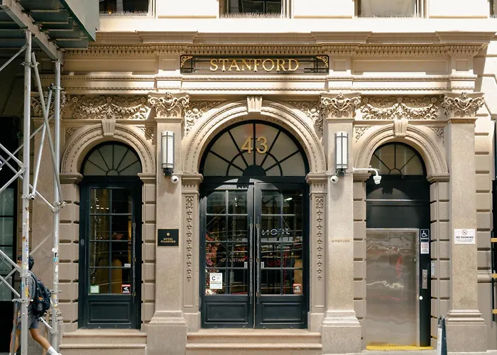 Hotel Stanford