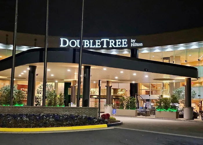 Doubletree By Hilton Washington Dulles Airport Hotel Herndon
