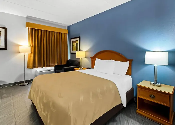 Quality Inn & Suites Cvg Airport