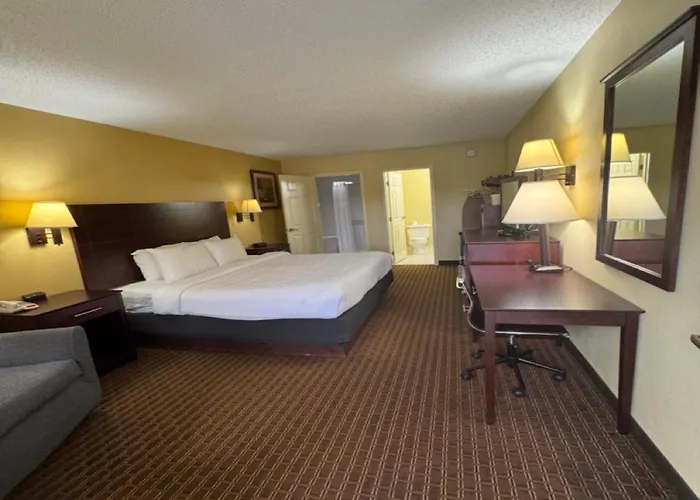 Quality Inn Franklin South