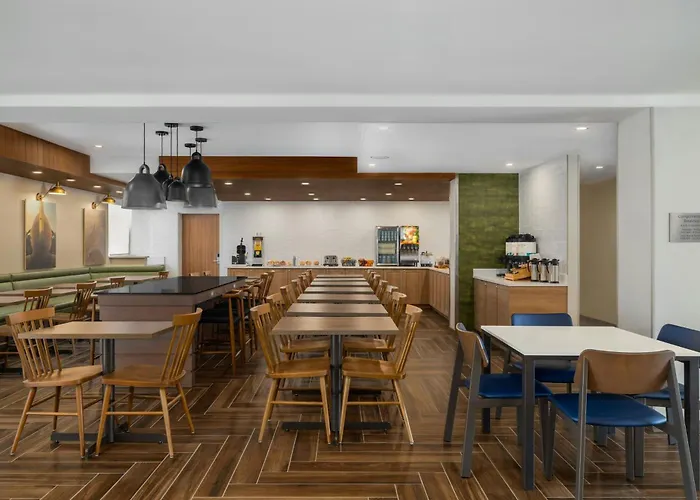 Fairfield By Marriott & Suites