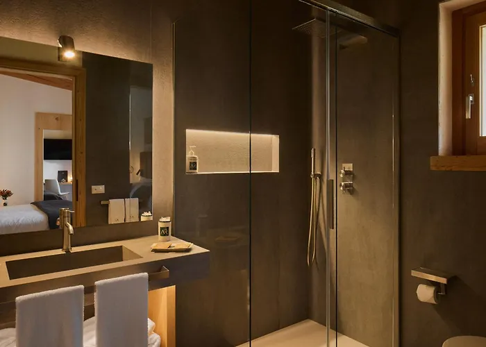 Aura Relais