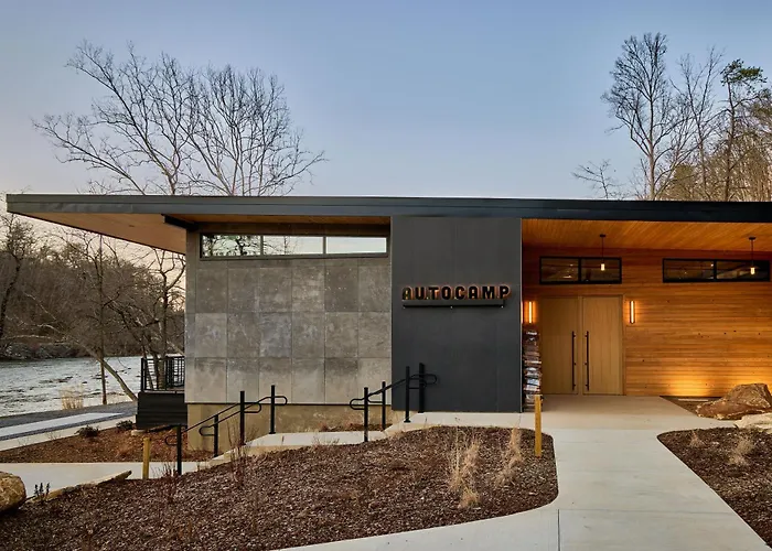 Autocamp Asheville Woodfin