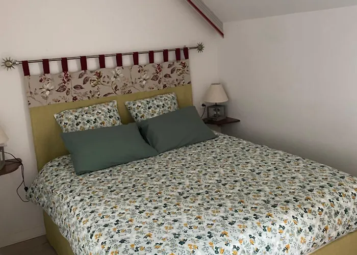 Bed and Breakfast La Petite Bergère à Saint-Méloir-des-Ondes