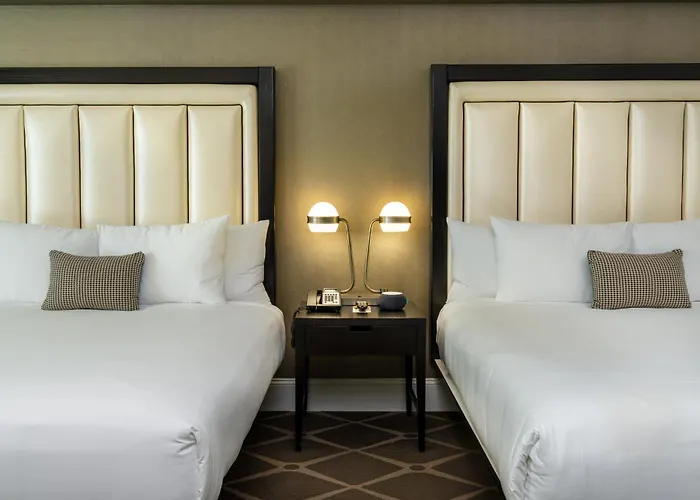 Hotel Commonwealth