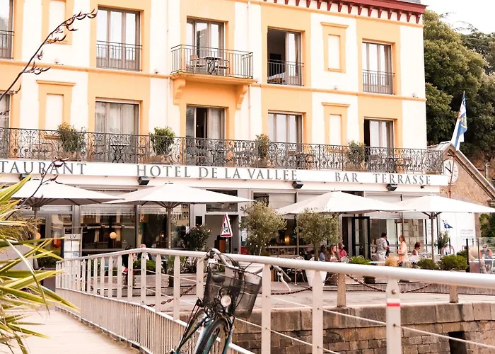 Hotel De La Vallee