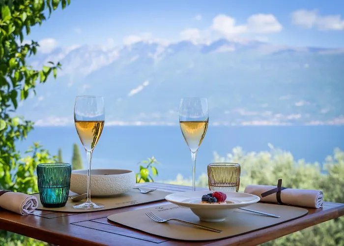 Hotel Meandro - Lake View