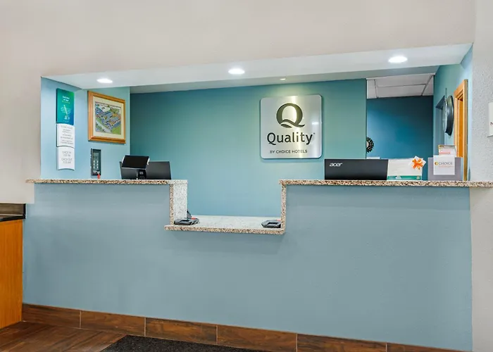 Quality Inn & Suites Goshen