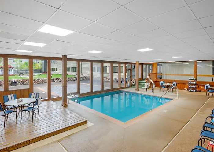 Quality Inn & Suites Goshen