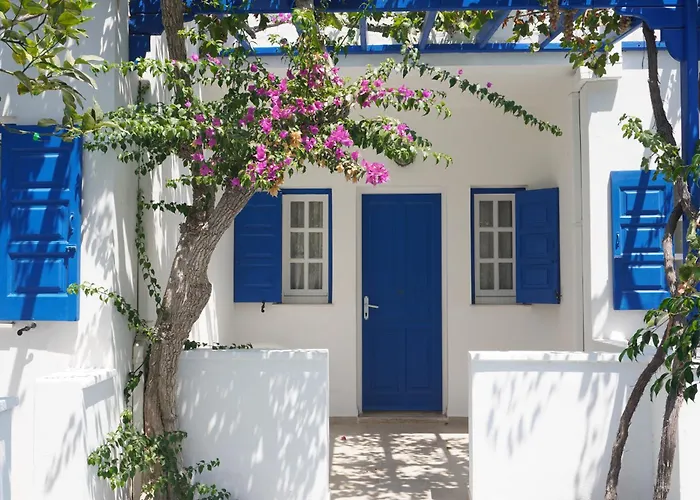 Levante Beach Hotel