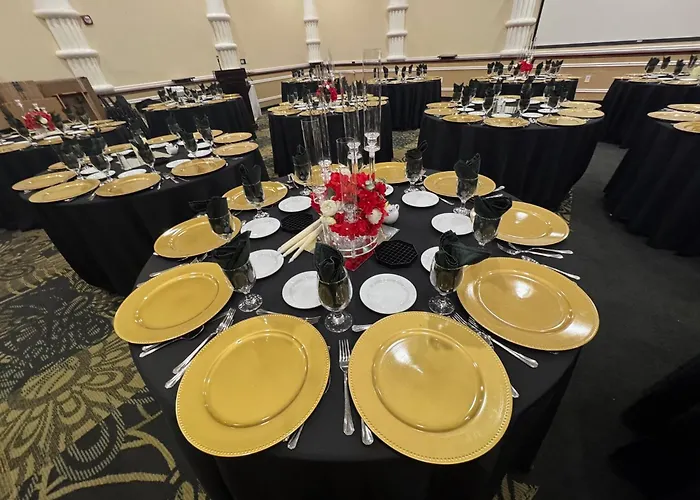 Holiday Inn Express & Suites Cocoa By Ihg