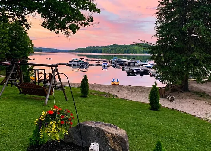 Little Hawk Resort & Marina