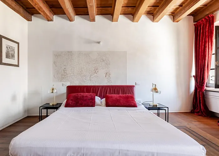 Truly Verona - Delle Erbe suites