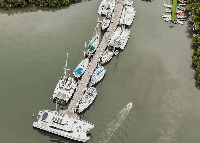 Puerto Blanco Marina & Hotel