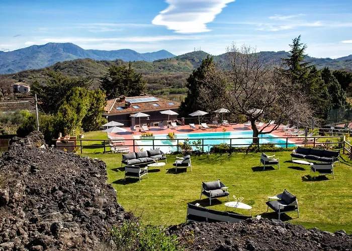 Santoro Country House