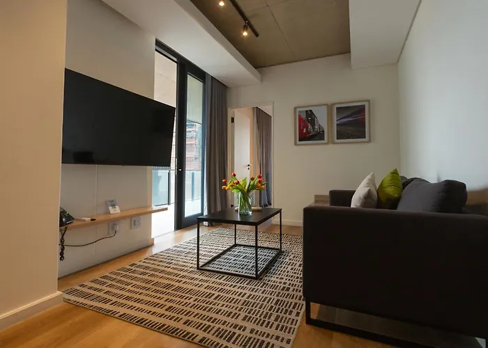 Home Suite s Station House