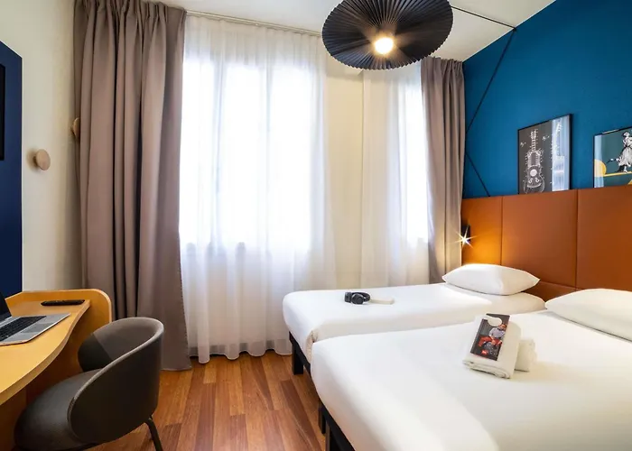 Hotel Ibis Paris Ornano Montmartre Nord 18Eme