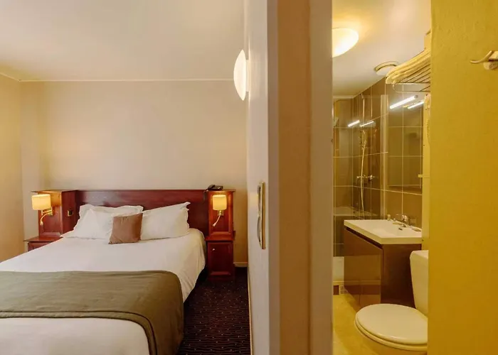 Metropol Hotel