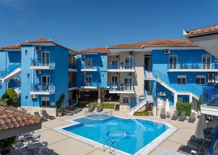 Stratos Hotel