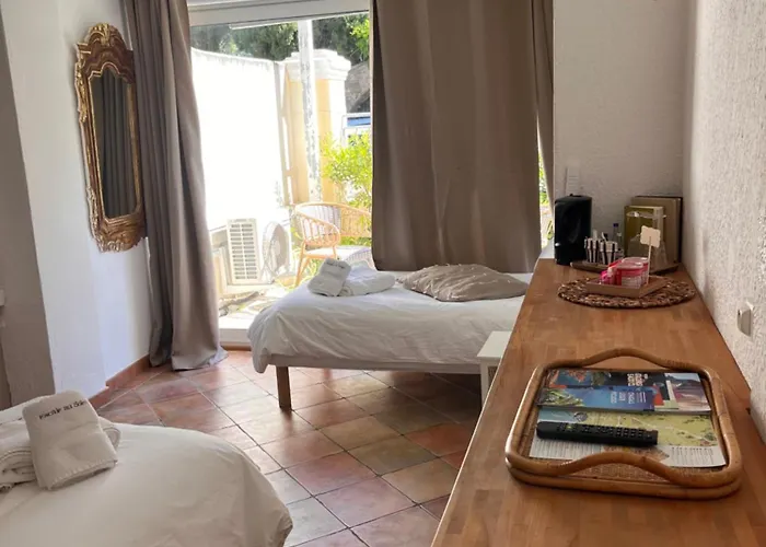 Hotel L'Escale Au Soleil