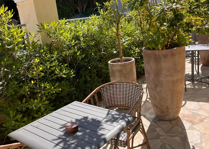 Hotel L'Escale Au Soleil